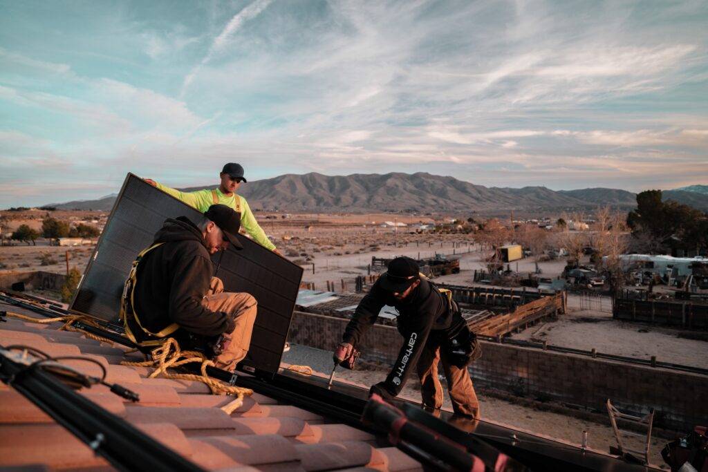 RESIDENTIAL SOLAR PANEL REPAIR